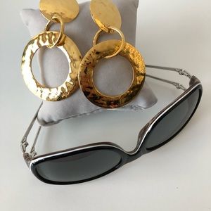 Gold vermeil hammered fashion earrings.